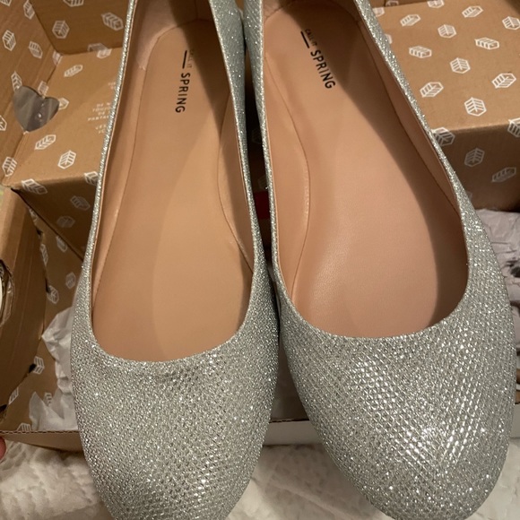 COPY - Size 10 flats - Picture 1 of 2